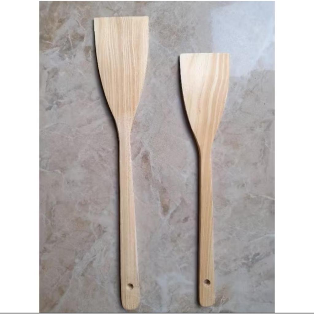 WOODEN SPATULA WITH HOLES / WOODEN SpaTULA WITH HOLES / WOODEN SpaTULA WITH HOLES / WOODEN SPATULA