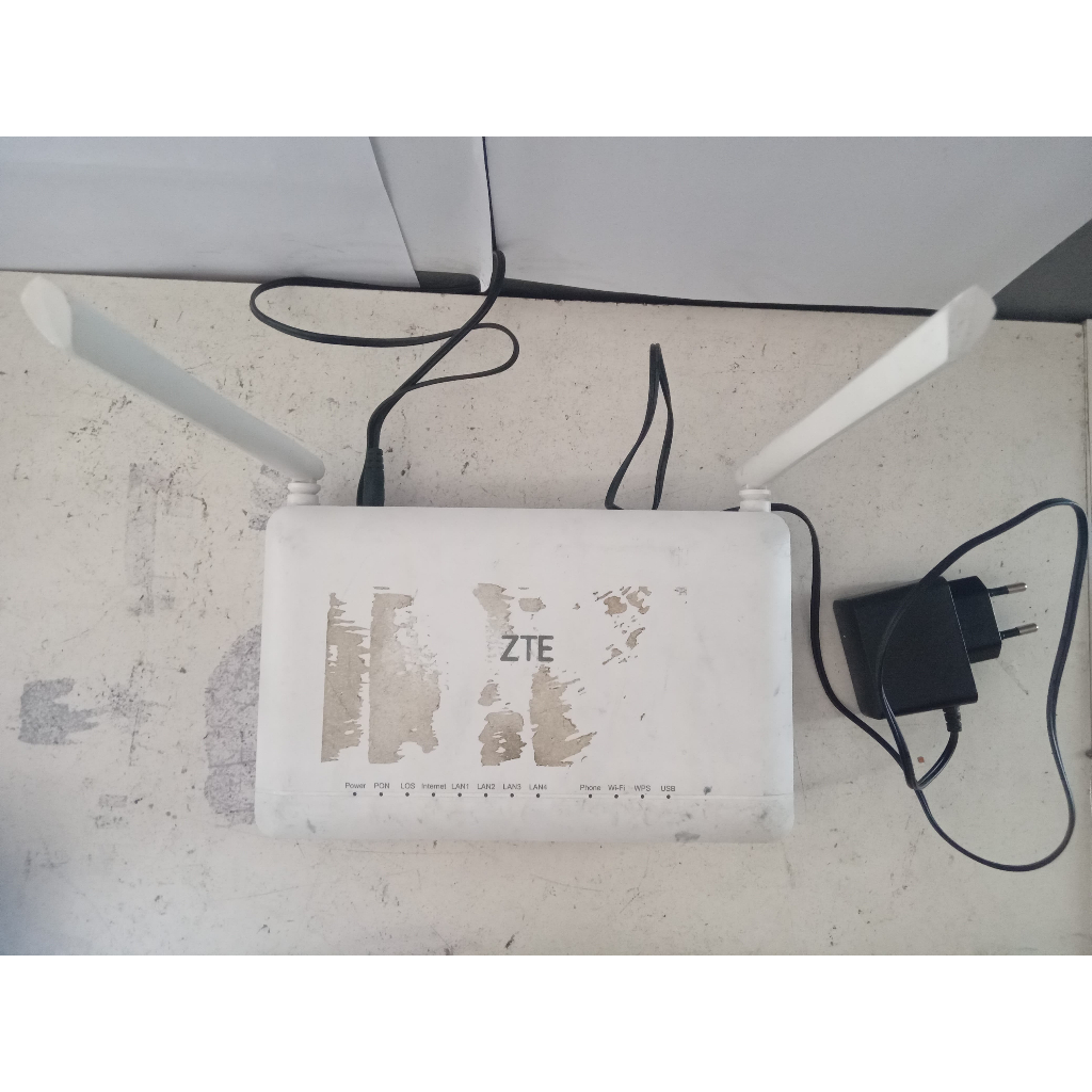 WIFI MODEM ROUTER ZTE MODEL ZXHN F670L - ercomp1