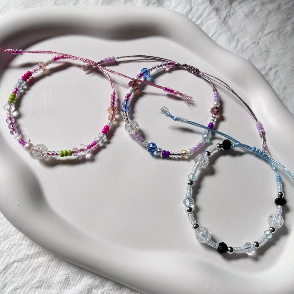 (N2W) สร้อยข้อมือลูกปัดเช็ก 3 สี | สร้อยข้อมือเชือกลูกปัดแฮนด์เมดใหม่ | สร้อยข้อมือผู้หญิงแฮนด์เมด |