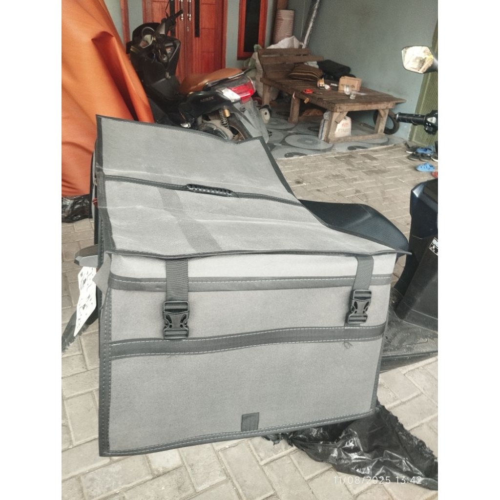 Shopee Express กันน้ํา Small Motorcycle Courier Bag กระเป๋า Obrok กระเป๋าไปรษณีย์ ราคา ถูกที่สุด ดีลบีเคเค แกลเลอรีภาพที่ 2