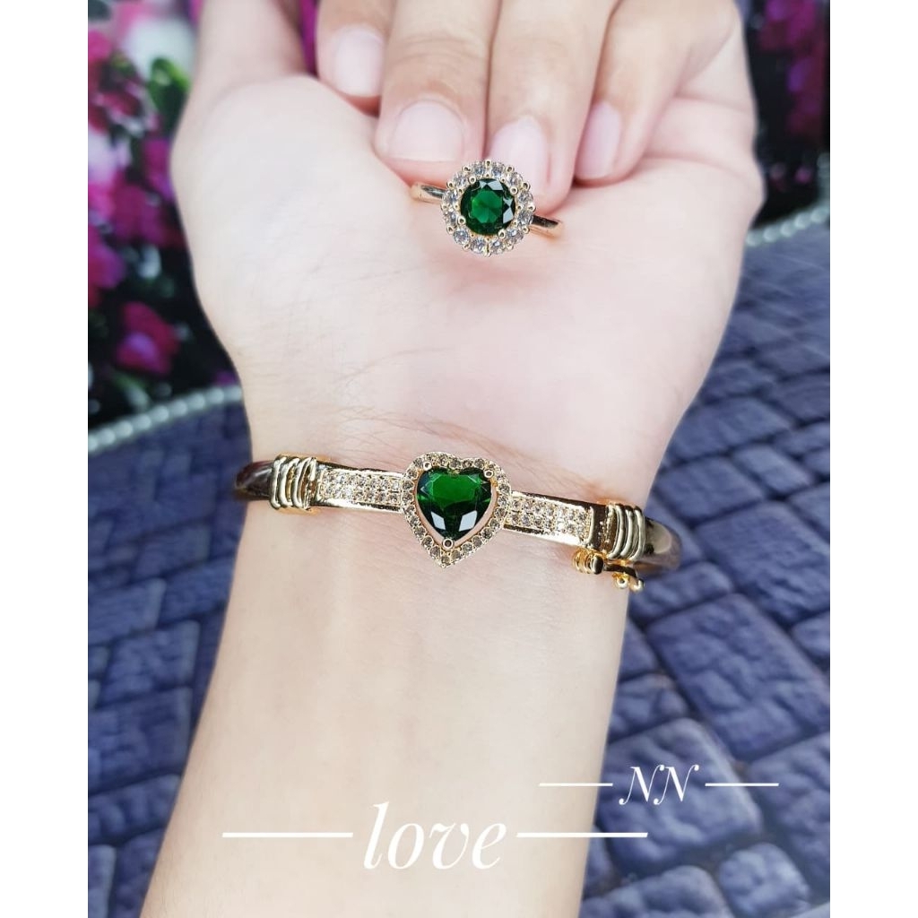 HIJAU MERAH Xuping ชุดสร้อยข้อมือแหวนหินสีเขียวและสีแดง Rt444