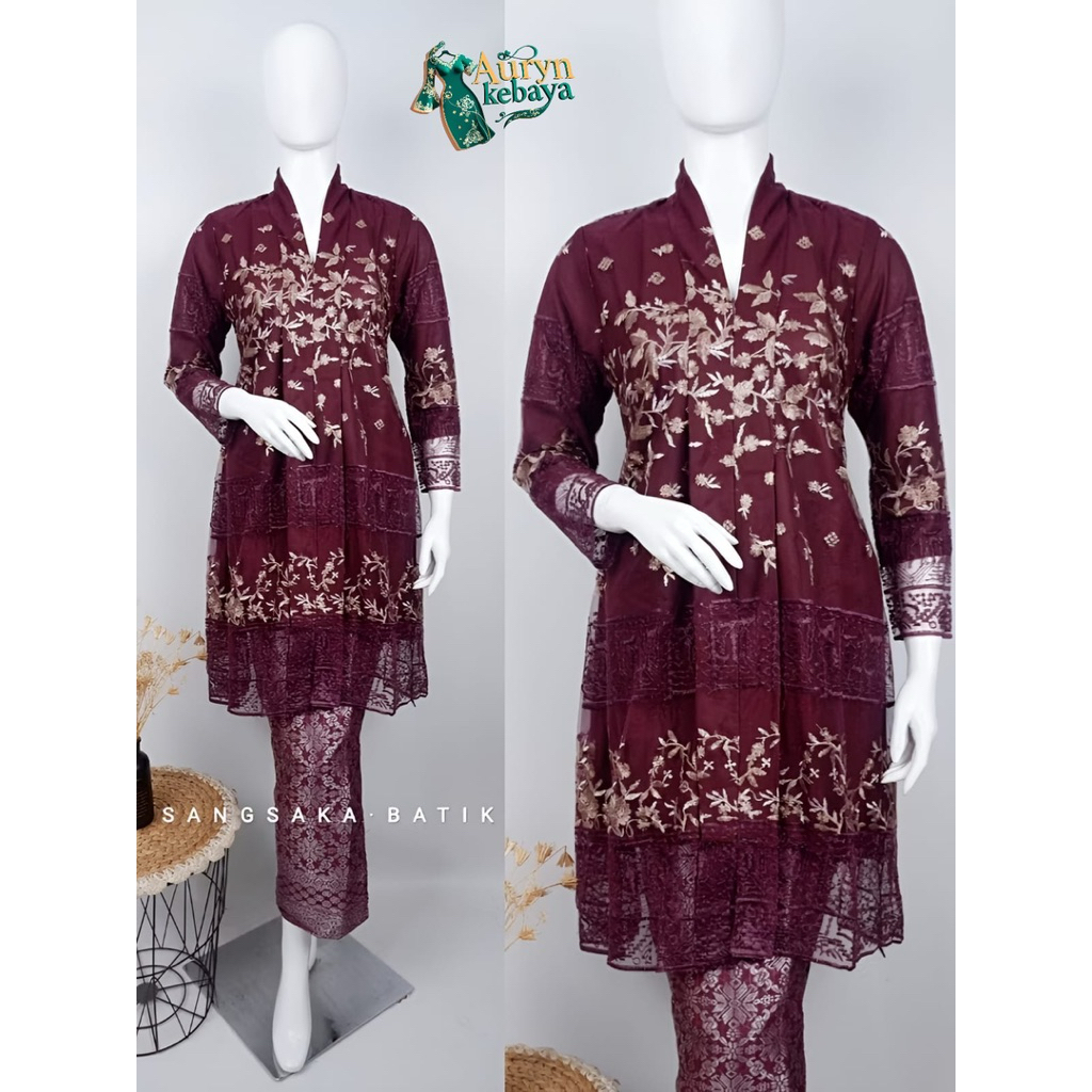 Auryn - 1 ชุด Kartini Kebaya Garden Tunic with Elegant Floral Tunic (Kebaya + Songket) / Kartini Gra