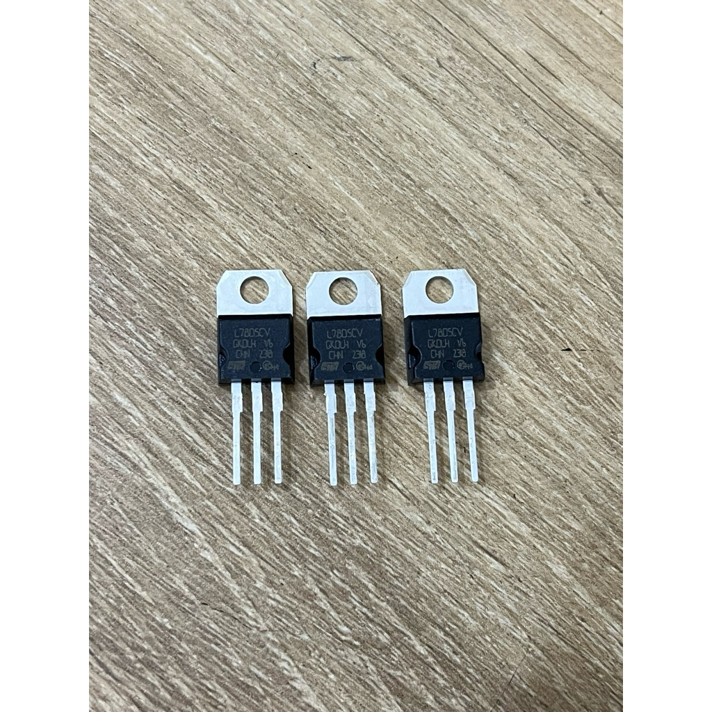 L 7805 II / IC เครื่องปรับแรงดันไฟฟ้า L7805 kw2