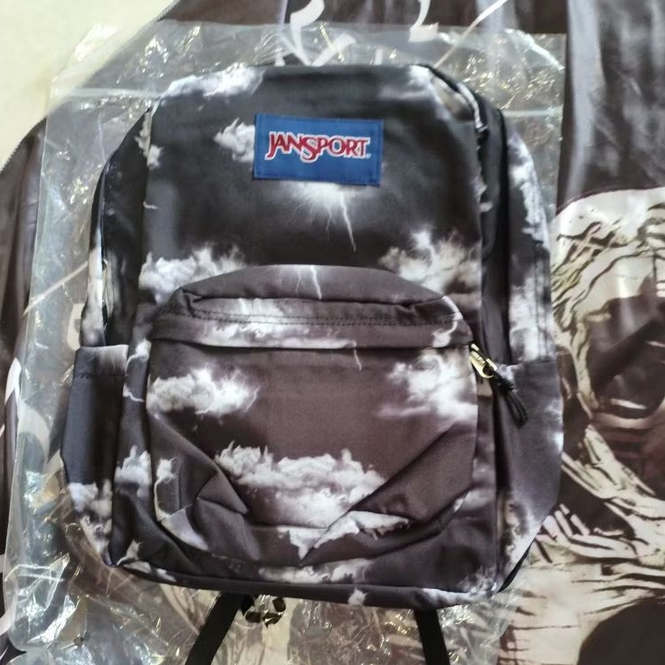 Jansport เมฆดําพรีเมียมสุด