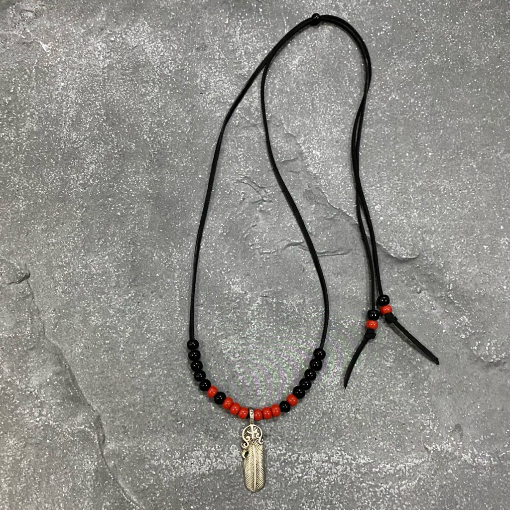 Keiko - Goros Feather Native Necklace