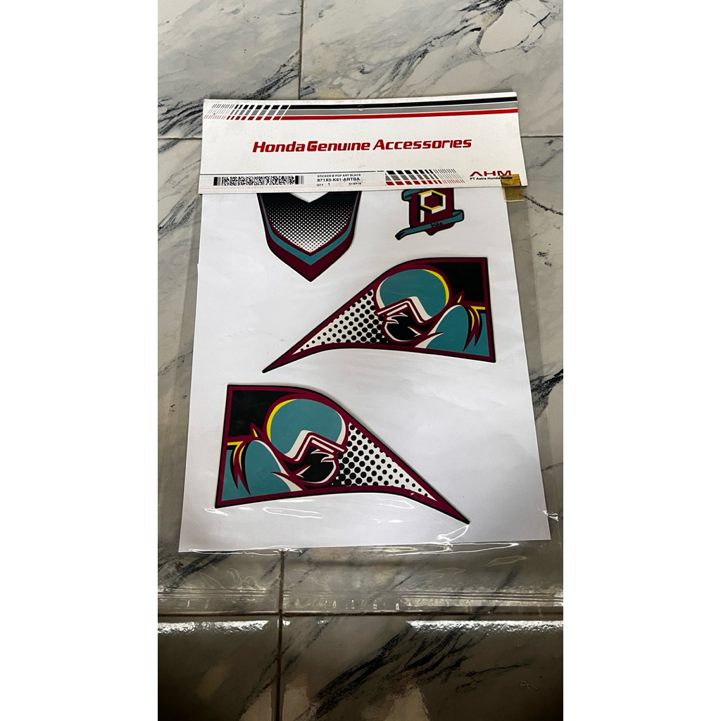 สติ๊กเกอร์ Honda Beat Pop Art Black 871X0-K61-ARTBA