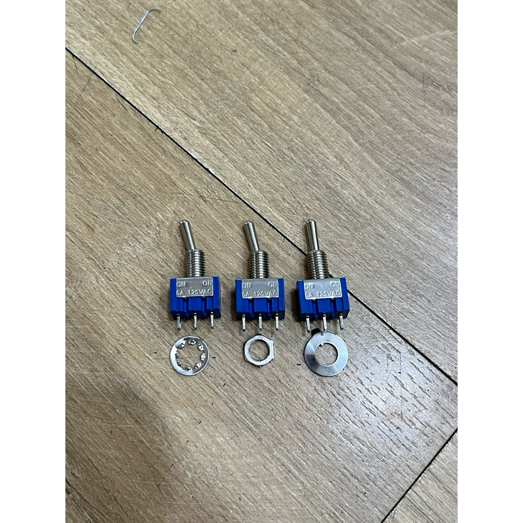 สวิตช์ Togel ปิด 3 ขา 3 ขา KNX