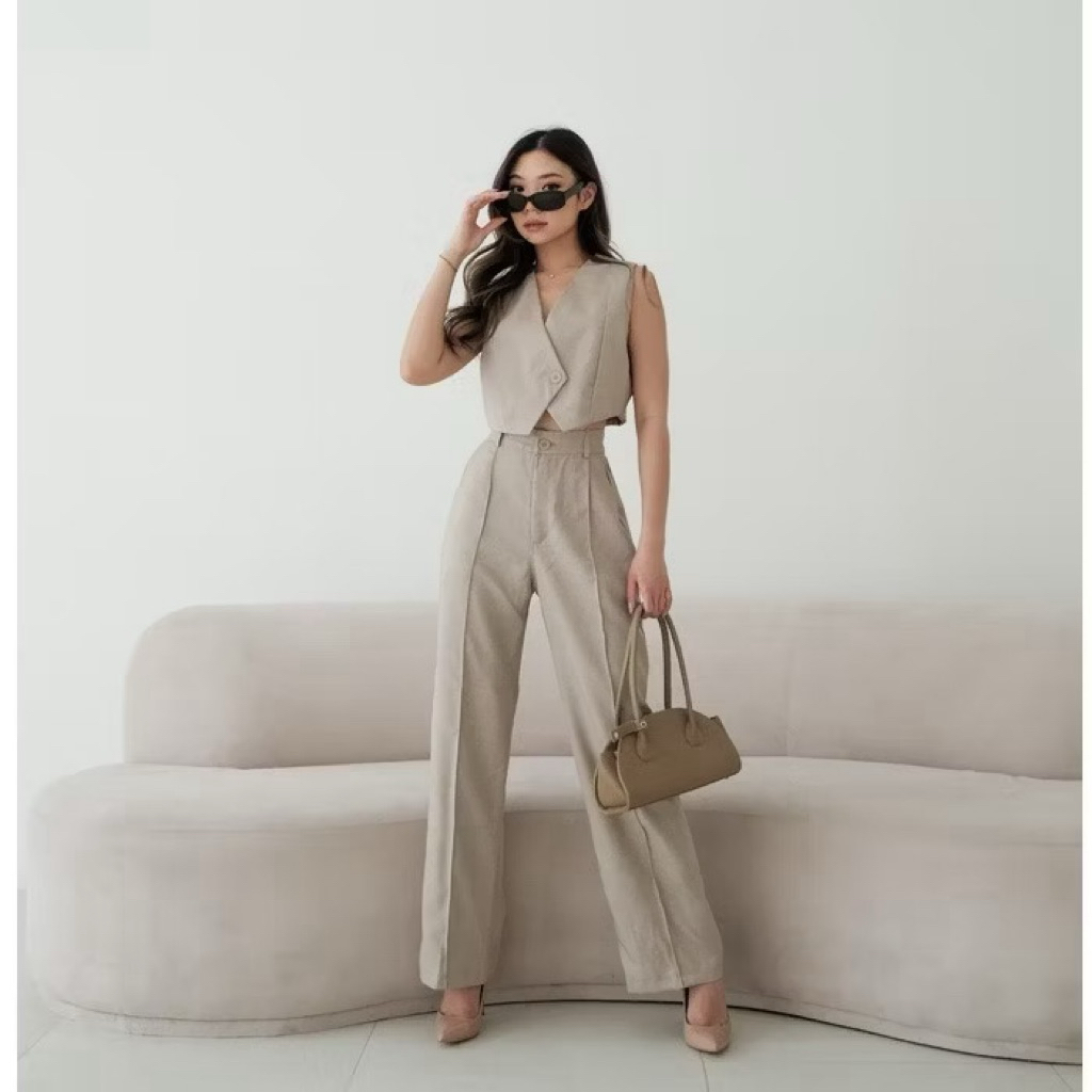 Tavia The Label KHLOE VEST SET - สีกากี