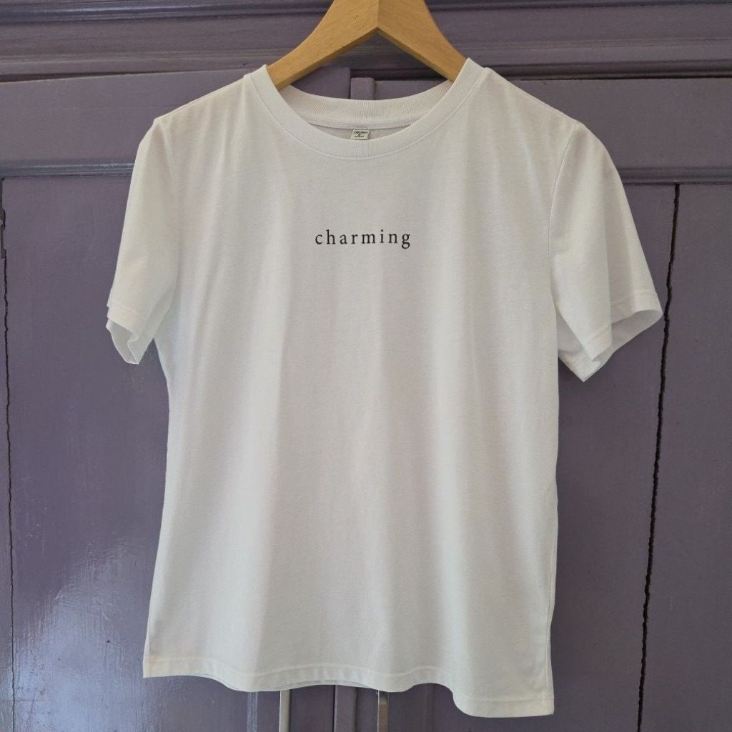 เสื้อยืด PRELOVED YISHION