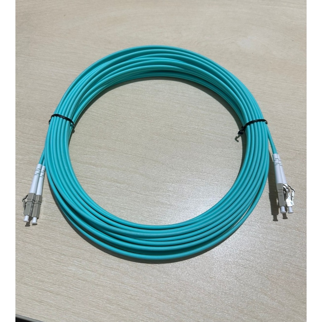 LC เป็น LC OM3 ดูเพล็กซ์หลายโหมด / Patchcord LC LC Multimode Om3