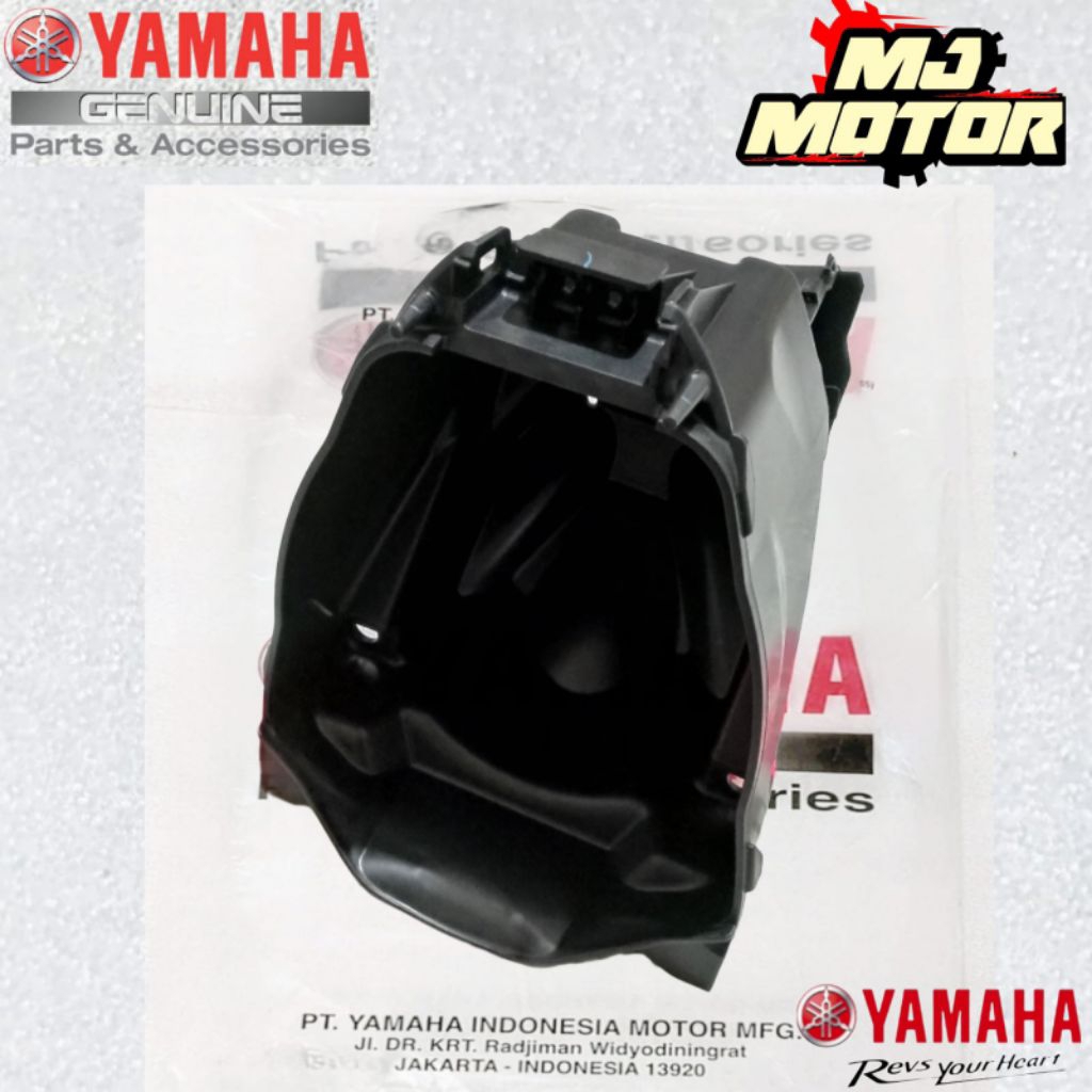 ต้นฉบับ YAMAHA VEGA FORCE F1 LUGGAGE BOX 1FD-F473R-00
