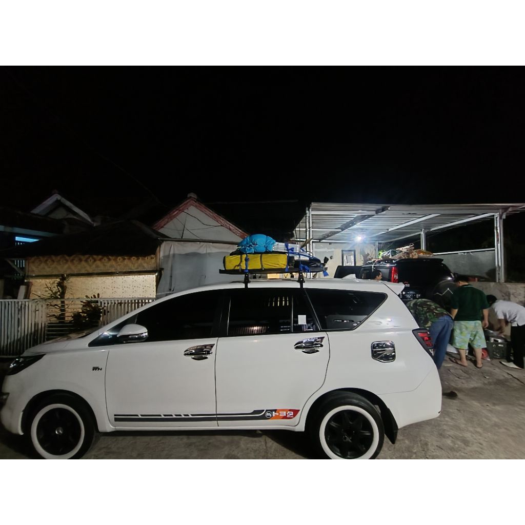 สติ๊กเกอร์ Suv แถบติดรถยนต์