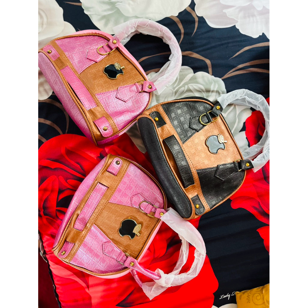 CO BAG - AUCTION****