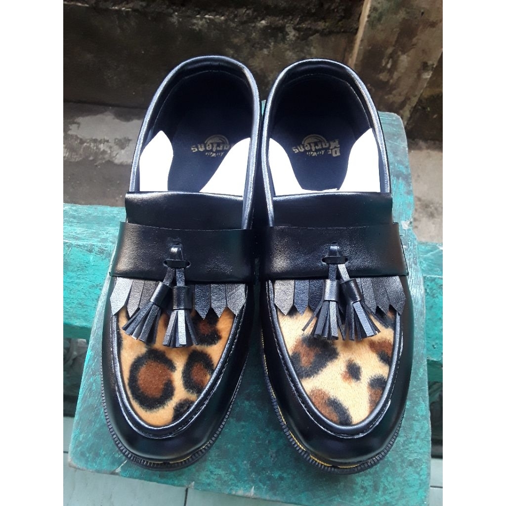 UNISEX LOFERS LEOFARD รองเท้าผู้ชายและผู้หญิง/UNISEX LOFERS LEOFARD FORMAL SHOES/ CASUAL LOFERS LEOF