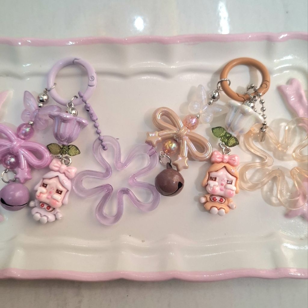 GANTUNGAN PPG พวงกุญแจ Baby Cry พวงกุญแจ Aipod พวงกุญแจเรียบง่ายน่ารัก Baby Cry Popmart