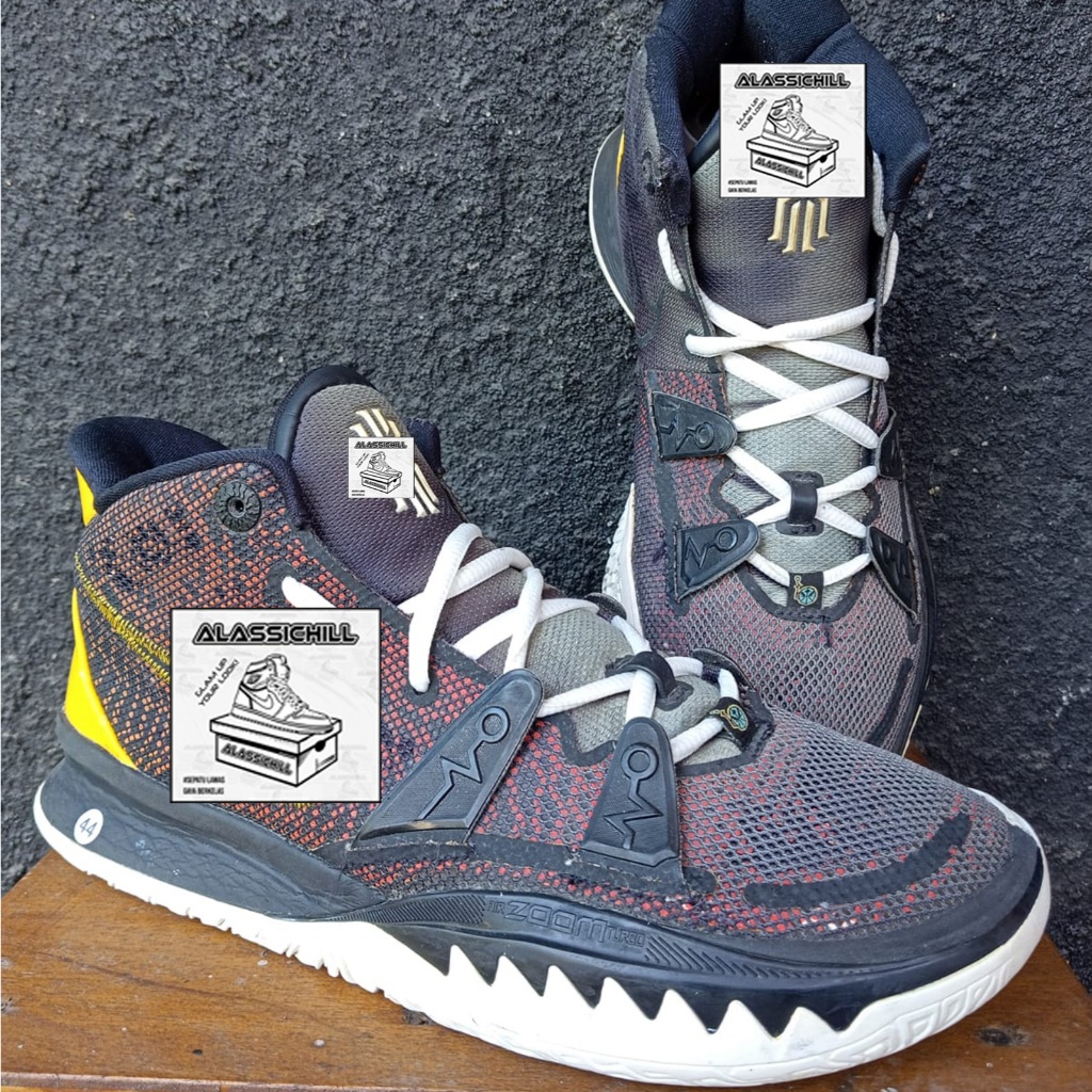 ไซส์ [44.5] ✓ เค*อาร์!E 7 EP R0SW*LL R*YGUN