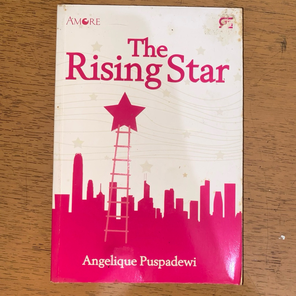 RISING STAR โดย ANGELIQUE PUSPADEWI