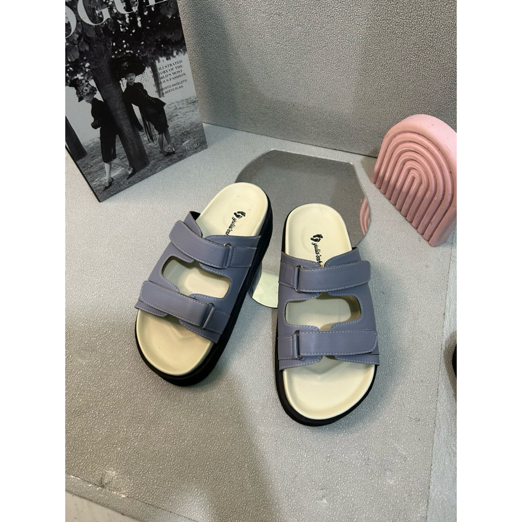 รองเท้าแตะ Vineta yuliasshoes