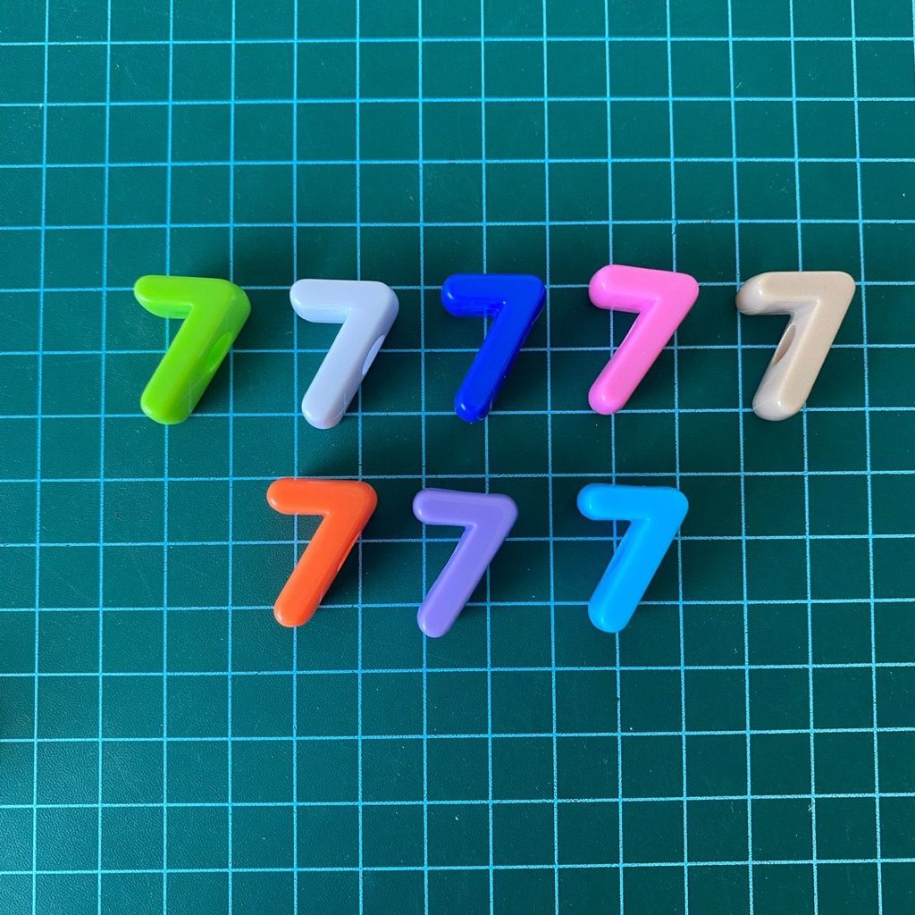 (1 ชิ้น) ACRYLIC NUMBERS 7 สี