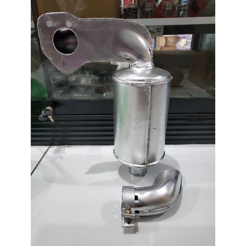 Kubota RD 75 / RD 85 KBT ท่อไอเสียดีเซล