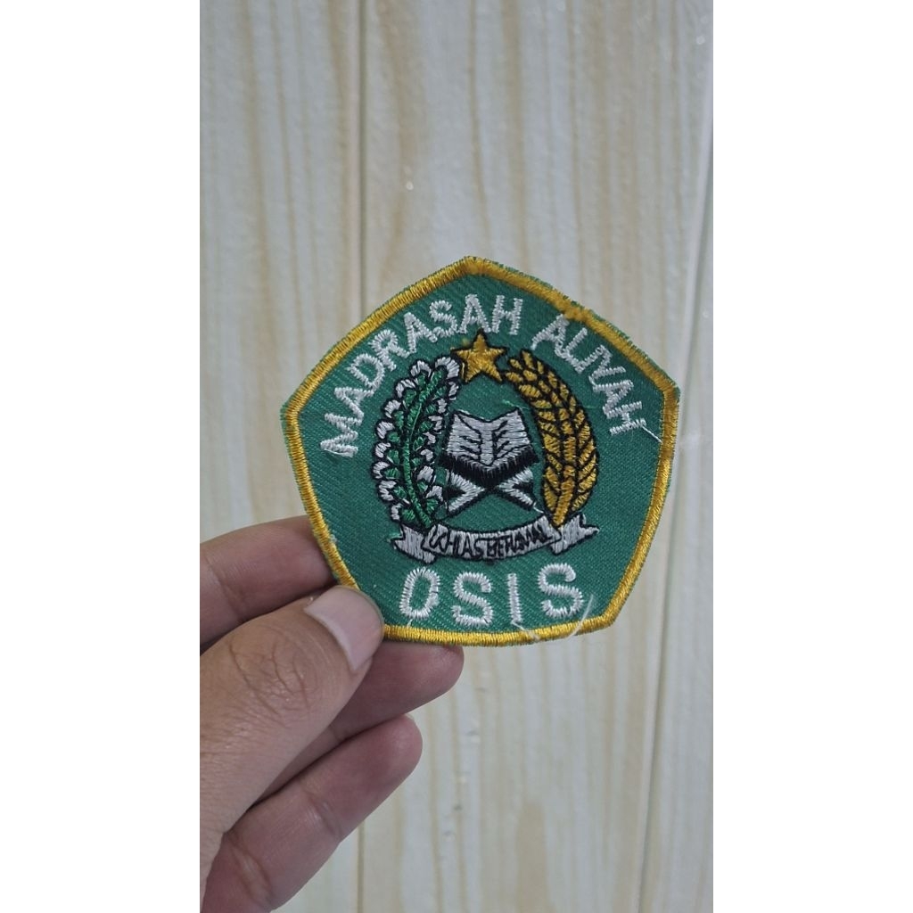 โลโก้ ALIYAH Madrasah, TSANAWIAH