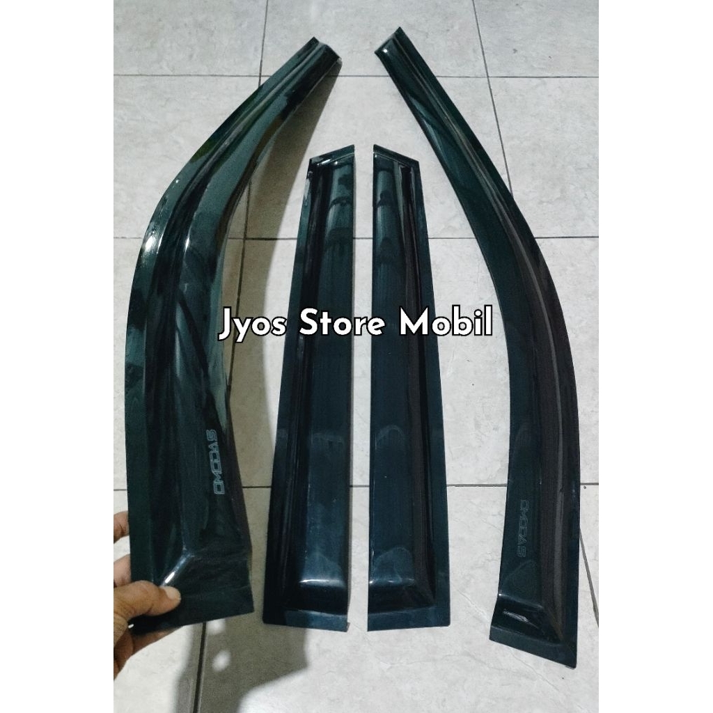 Chery Omoda 5 Slim รุ่นรถคุณภาพสูง Gutter
