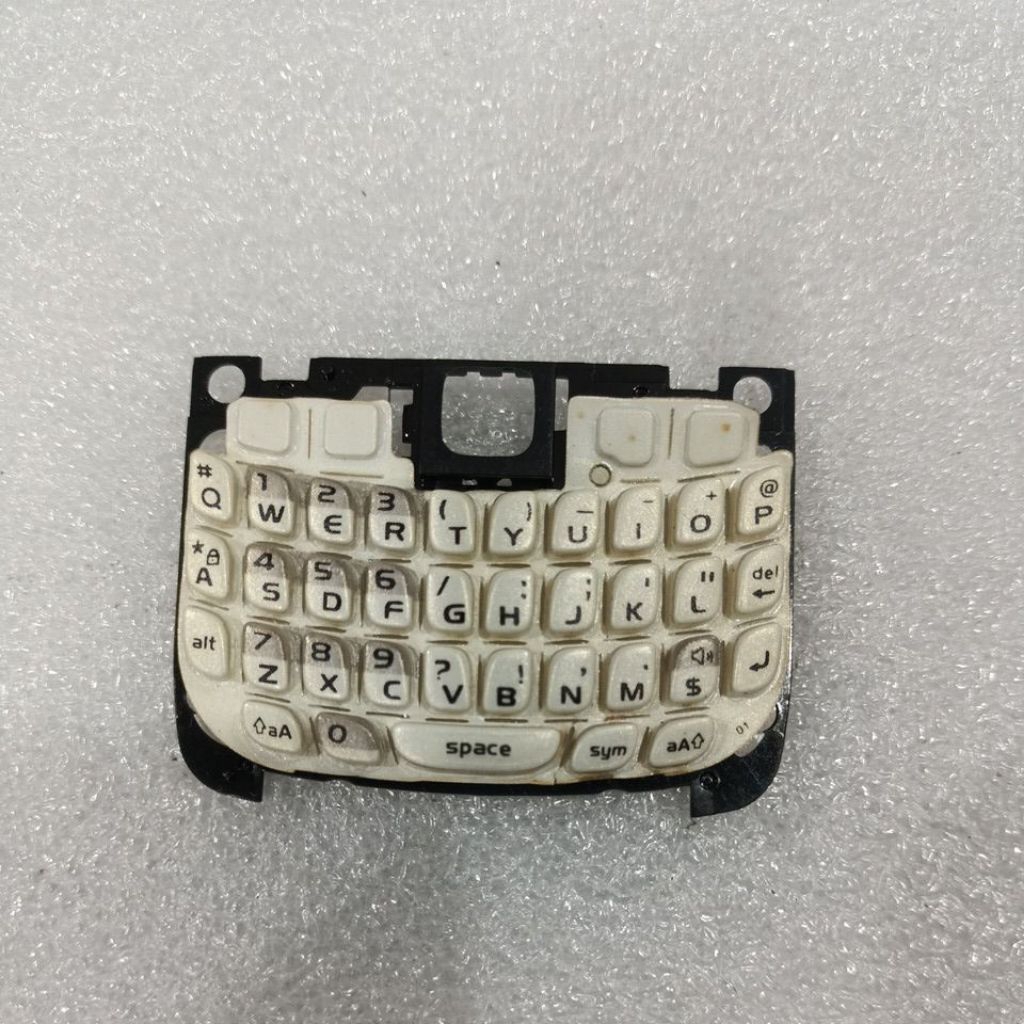 BB 8520 ปุ่มกด******