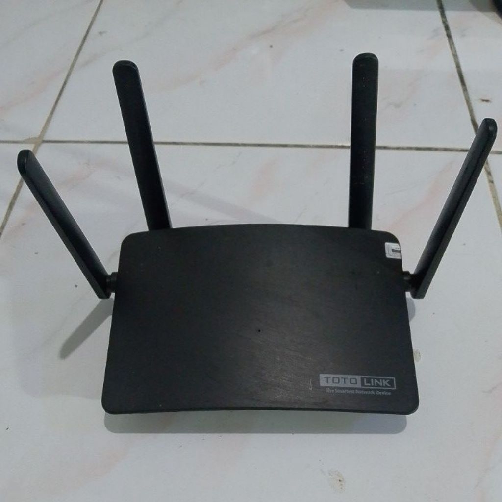 Totolink AC 1200 A720R Dualband gigabit Reuter