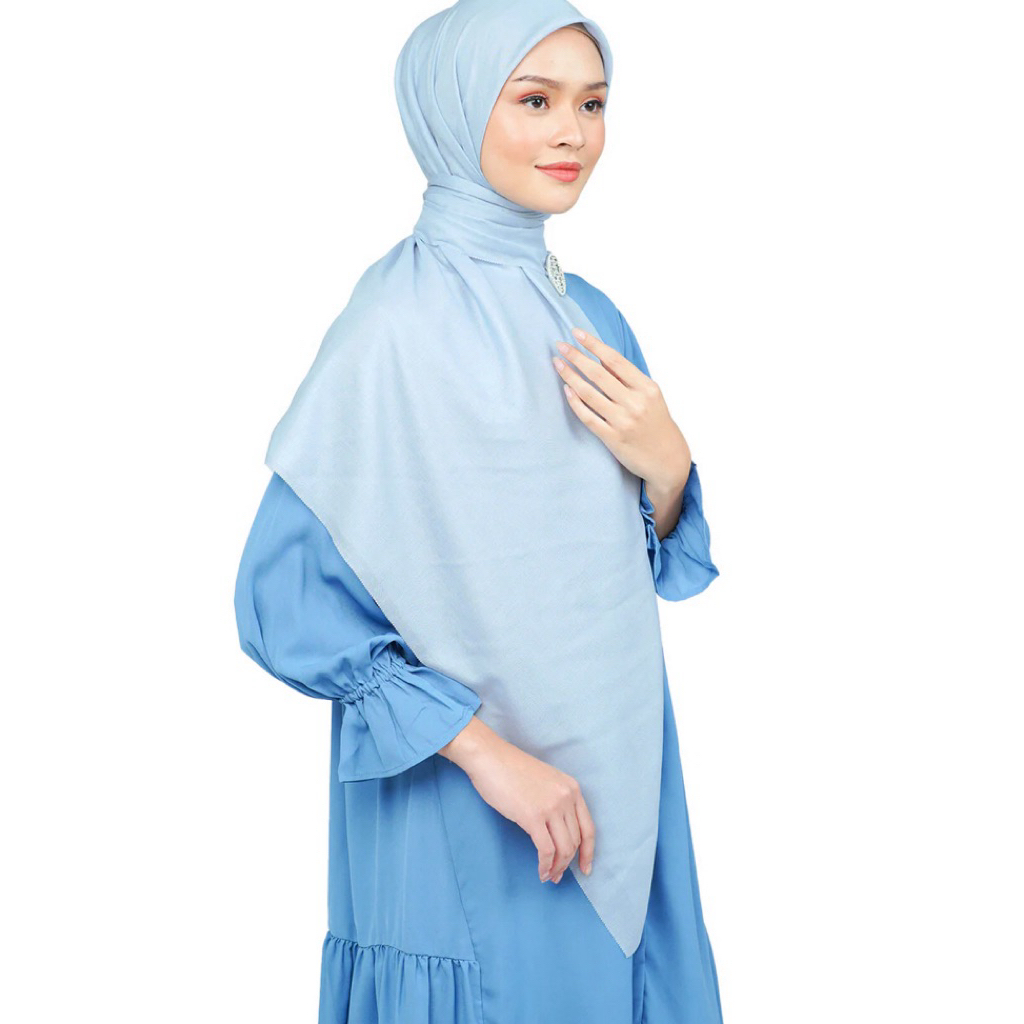 NWT Hijab Syari Nada Puspita NADA VOILE SCARF LARGE - BLUE SKY