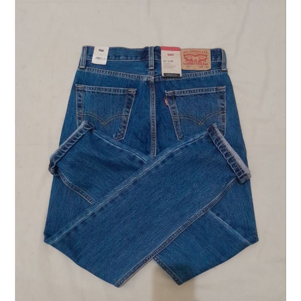 กางเกง Levis 511 พร้อมใน makassar