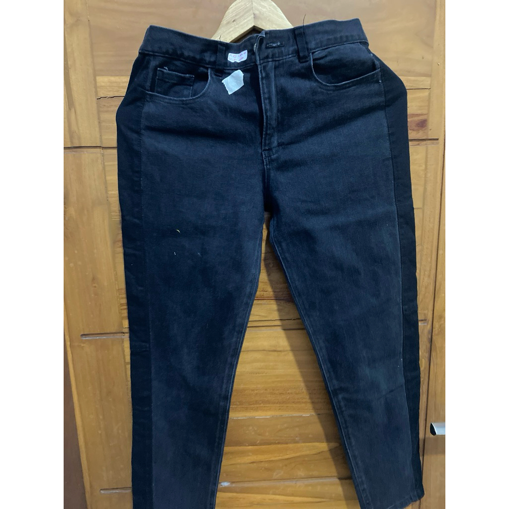 กางเกงสีดํา C09)****