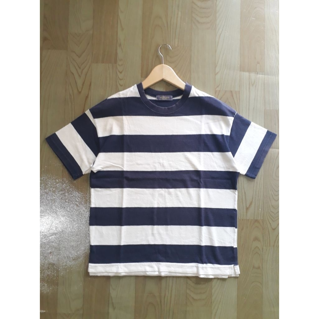 เสื้อยืดลาย Ami & amie Block