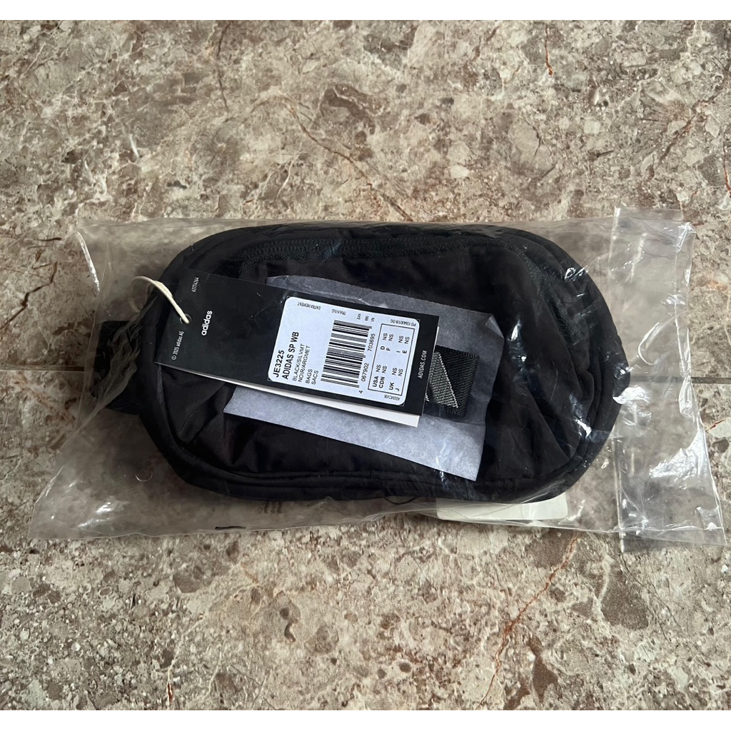 ORIGINAL 100% adidas Training Sport กระเป๋าคาดเอว ผู้หญิง สีดํา JE3225