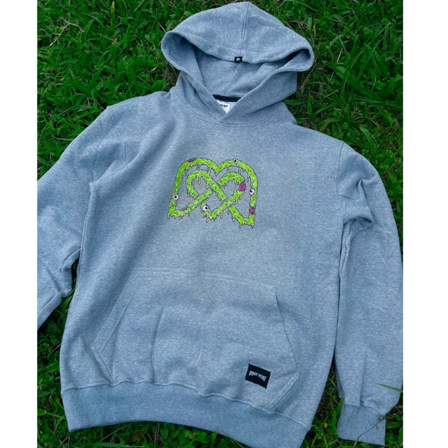 เสื้อฮู้ด Zom Logo Grey Misty คอตตอน 100% BcI 280gsm