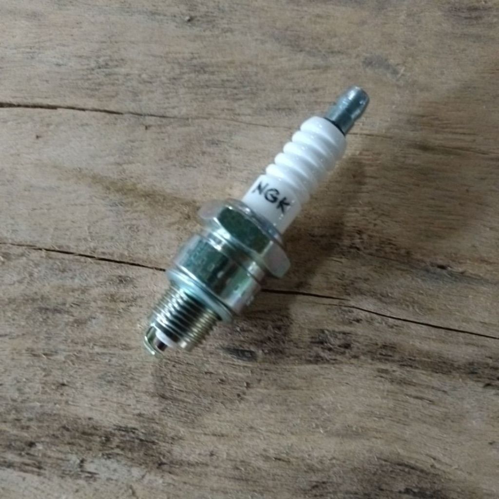 BP7HS NGK RXK RX-KING RXKING F1 F1ZR SIGMA 2-STROOKE BRAVO TORNADO 2T T 2-STROKE FIZR SPARK PLUG