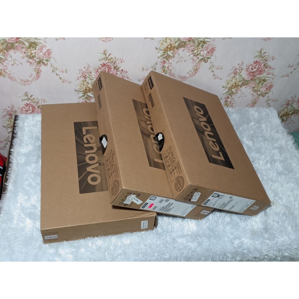 กล่องกล่องกระดาษ lenovo v14 g3 iap i3-1215u gen 12 8/512