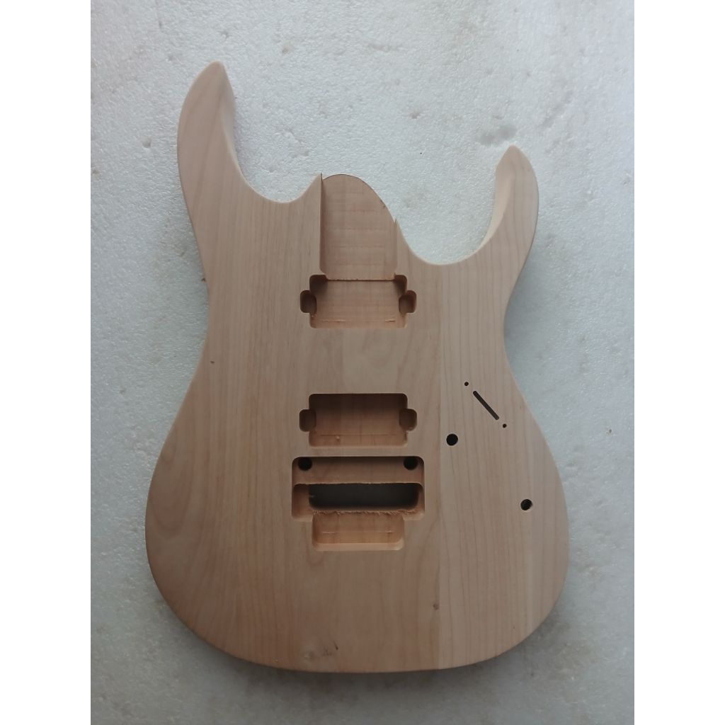 Ibanez alder ตัวกีตาร์ tremolo zero ไม่จํากัดต่อ