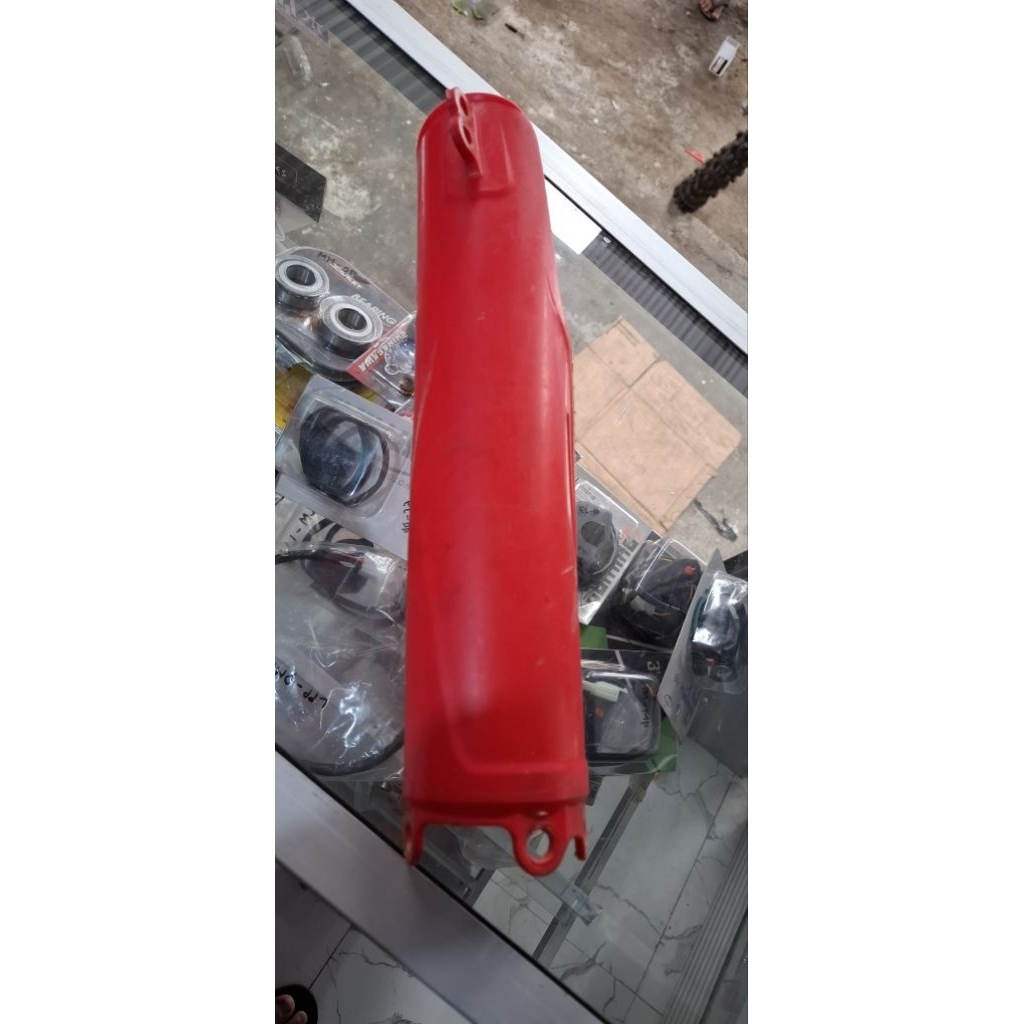 ฝาครอบโช้คซ้าย crf 250 แท้ rtech italy