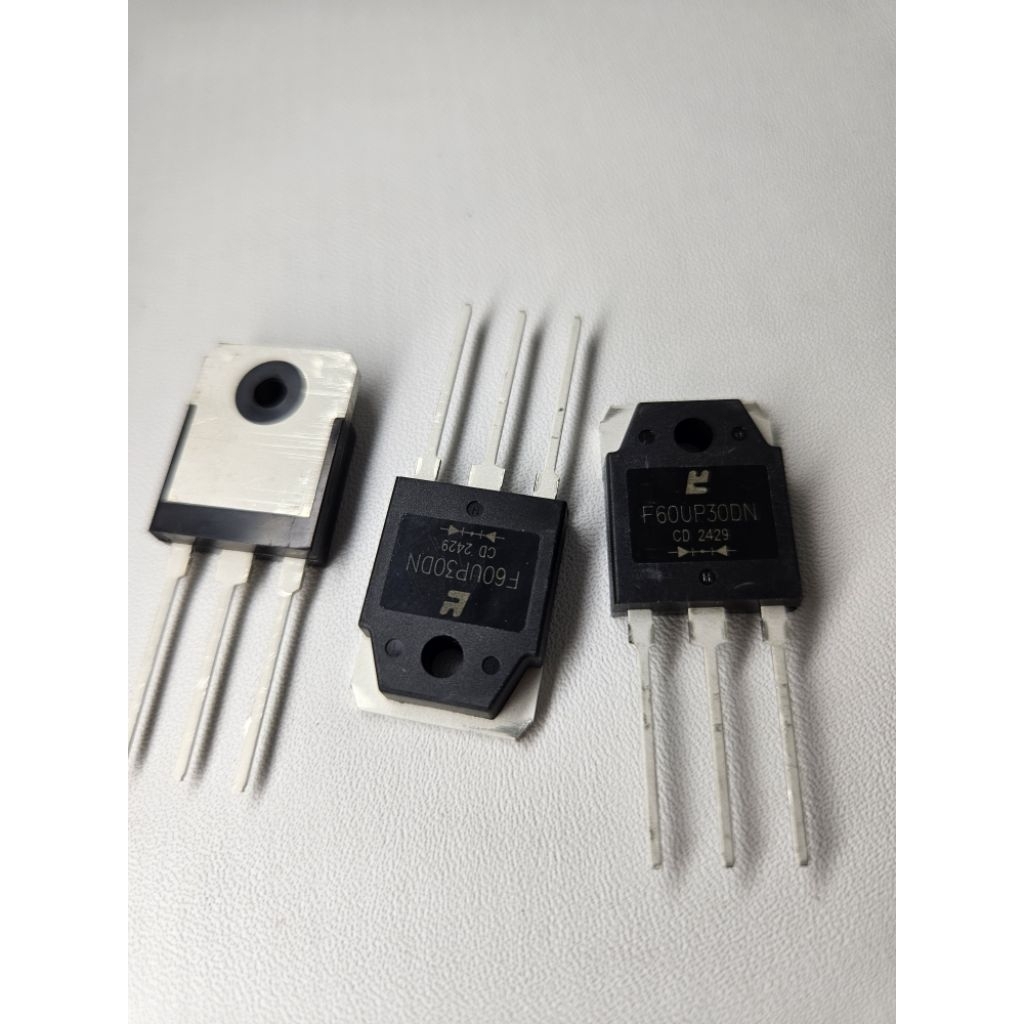 F60UP30DN DIODE TR F 60UP30DN