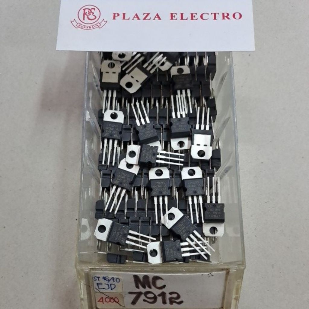 TRANSISTOR L 7912 CV L7912 MC7912 ST IC REGULATOR ต้นฉบับ