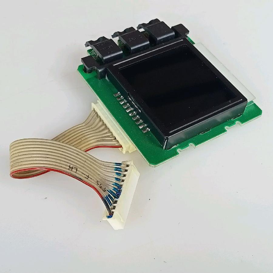 LCD UPS APC Pro 900 รุ่น BR900GI