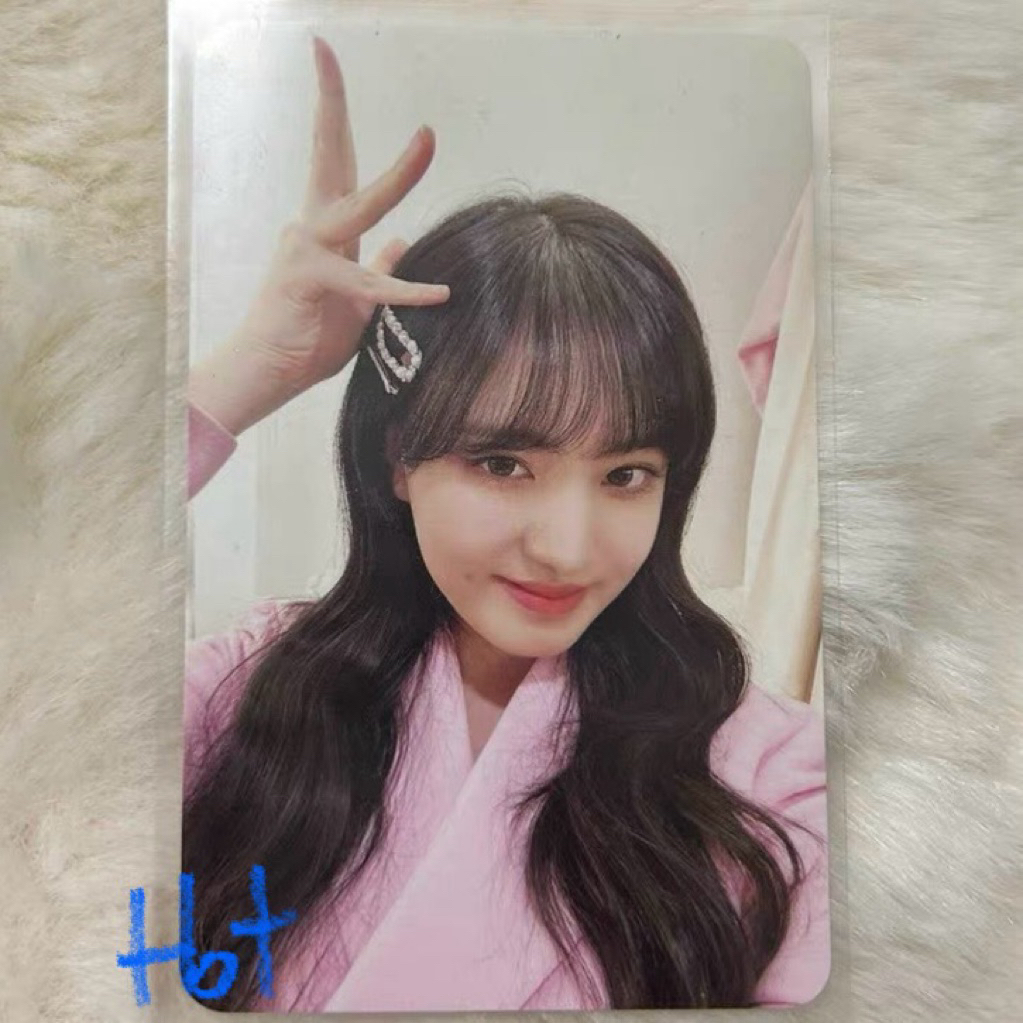 OFFICIAL - Photocard Liz IVE Fancon dad queen tc