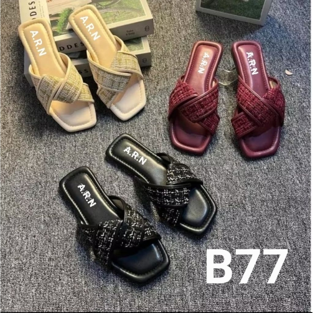 รองเท้าแตะส้นแบนสายไขว้สําหรับผู้หญิง B77