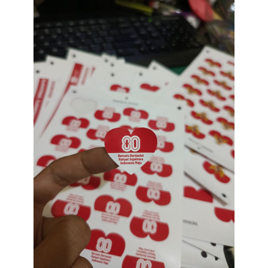 MERAH August 17th Cheek Sticker / Red and White Cheek Sticker ALREADY CUTED ขนาด 3.5x2.5cm