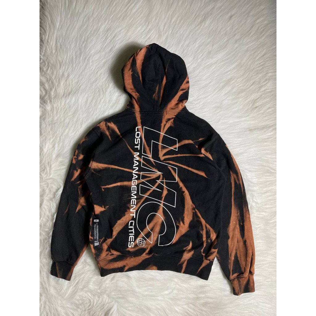 LMC tye dye Second Hoodie (3313) - เสื้อฮู้ดมือสอง - เสื้อมีฮู้ดแบรนด์มือสอง - เสื้อแจ็คเก็ตมือสอง -
