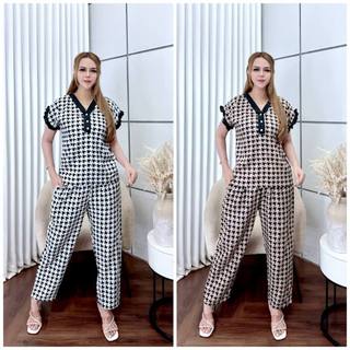 ONE SET RAYON-SETELAN CELANA PANJANG WANITA MOTIF MONOKROM BUSUI KANCING