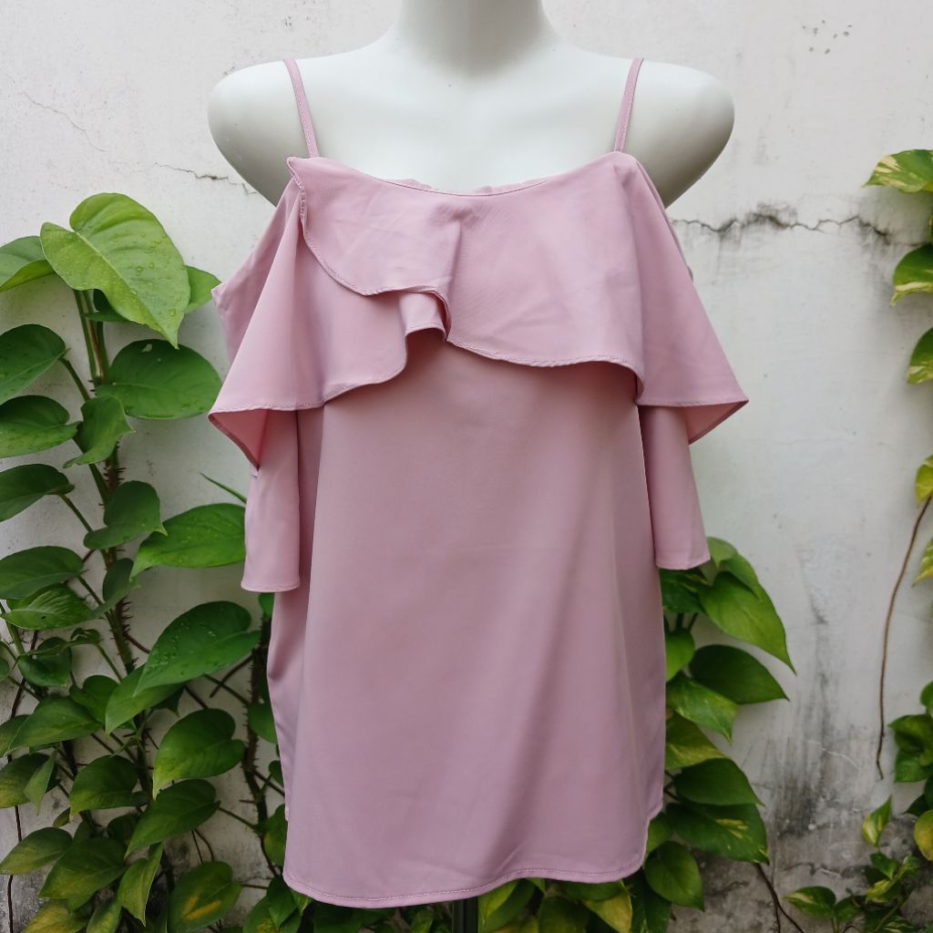 LD 90 PROUD BY UP sabrina เสื้อสีชมพูฝุ่น