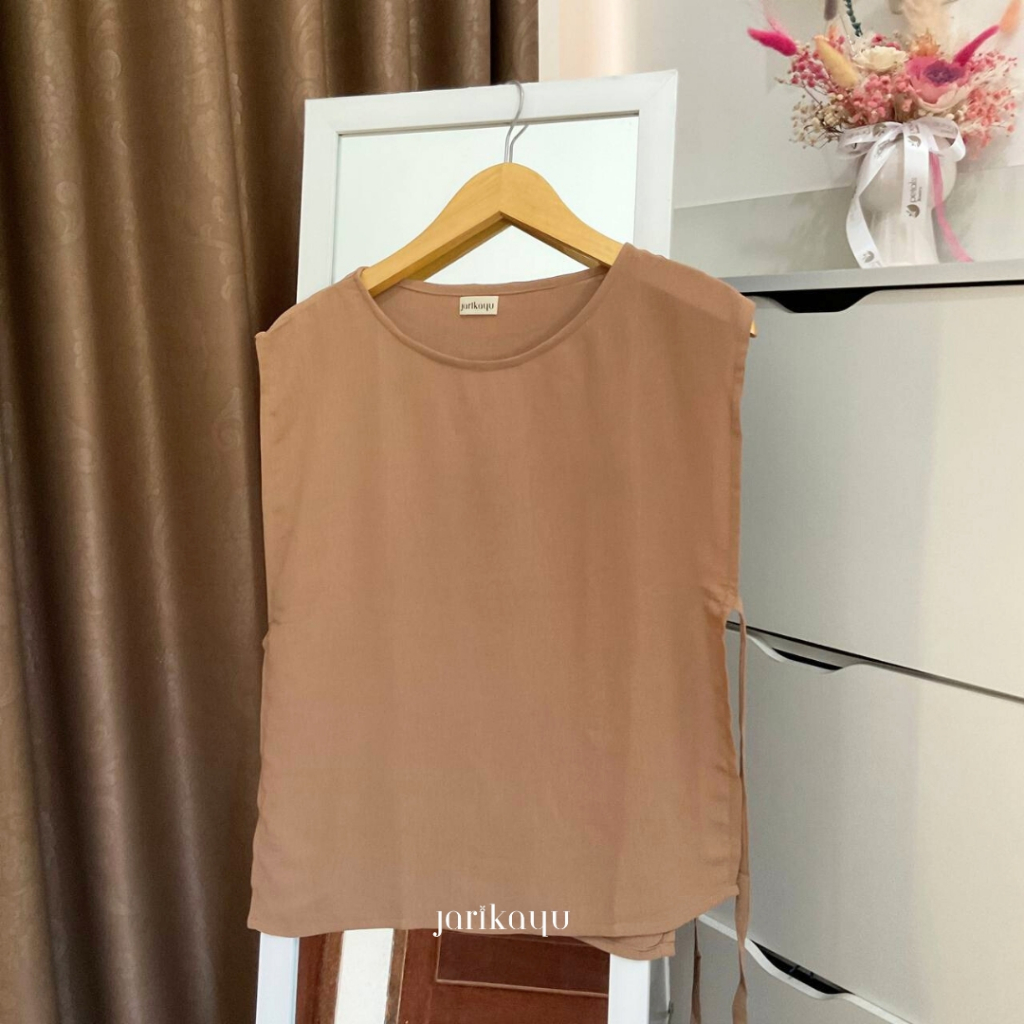 เสื้อกั๊กผู้หญิง Jarikayu Savana