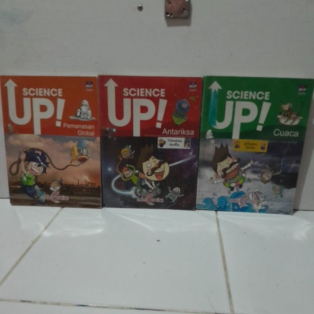 SCIENCE UP BOOK GLOBAL HEATING SPACE CUACA
