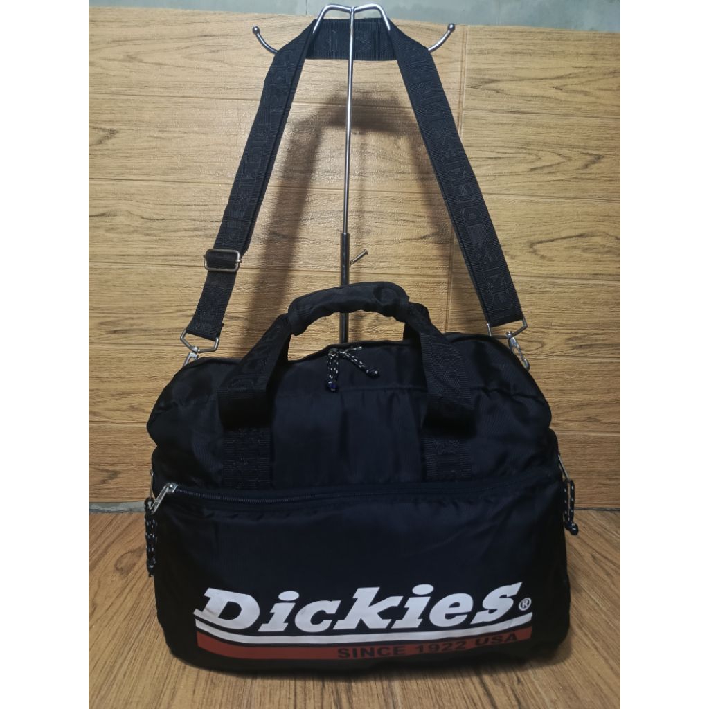 กระเป๋า Dickies Duffle มือสองของแท้